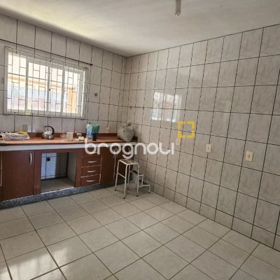 Casa com 141m², 3 quartos, 2 garagens, no bairro Campeche em Florianópolis
