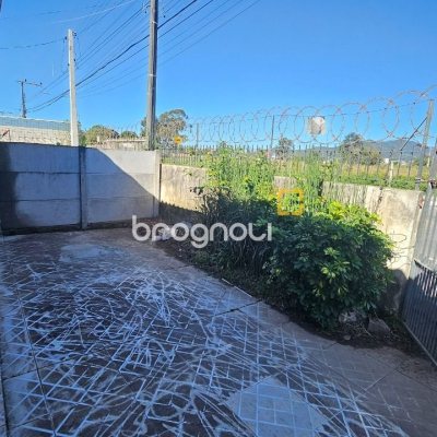 Casa com 141m², 3 quartos, 2 garagens, no bairro Campeche em Florianópolis