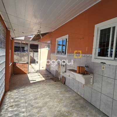 Casa com 141m², 3 quartos, 2 garagens, no bairro Campeche em Florianópolis