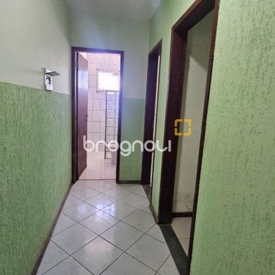 Casa com 141m², 3 quartos, 2 garagens, no bairro Campeche em Florianópolis