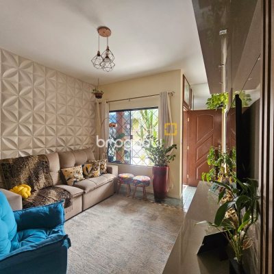 Casa com 177m², 3 quartos, 5 garagens, no bairro Bom Viver em Biguaçu