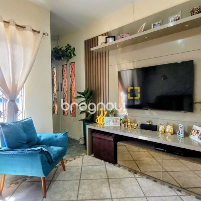 Casa com 177m², 3 quartos, 3 garagens, no bairro Bom Viver em Biguaçu