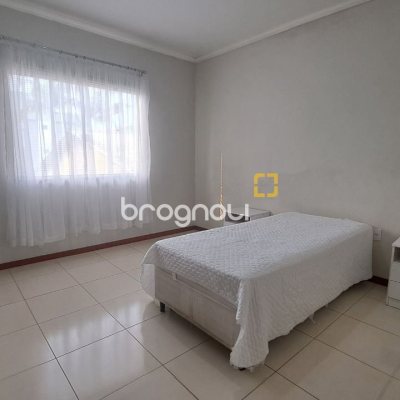 Apartamento com 98m², 2 quartos (sendo 1 suíte), 1 garagem, no bairro Ingleses em Florianópolis