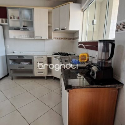 Apartamento com 98m², 2 quartos (sendo 1 suíte), 1 garagem, no bairro Ingleses em Florianópolis