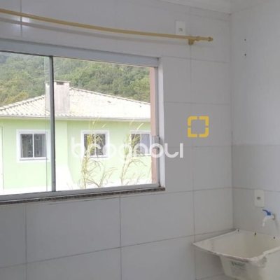 Apartamento com 60m², 2 quartos (sendo 1 suíte), 1 garagem, no bairro Ingleses em Florianópolis