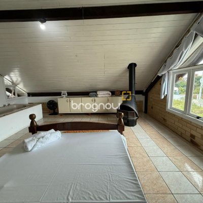 Casa com 502m², 6 quartos (sendo 3 suítes), 4 garagens, no bairro Ingleses em Florianópolis