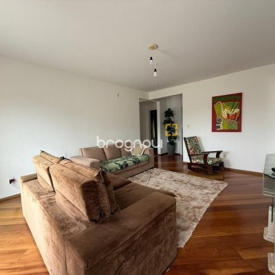 Casa com 502m², 6 quartos (sendo 3 suítes), 4 garagens, no bairro Ingleses em Florianópolis