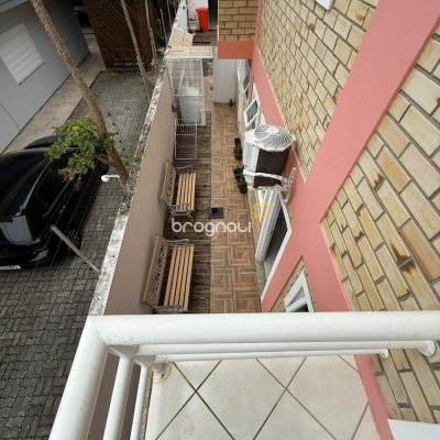 Casa com 502m², 6 quartos (sendo 3 suítes), 4 garagens, no bairro Ingleses em Florianópolis
