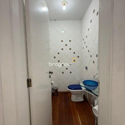 Casa com 502m², 6 quartos (sendo 3 suítes), 4 garagens, no bairro Ingleses em Florianópolis