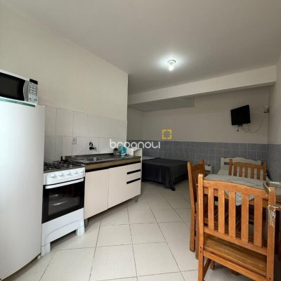 Casa com 502m², 6 quartos (sendo 3 suítes), 4 garagens, no bairro Ingleses em Florianópolis