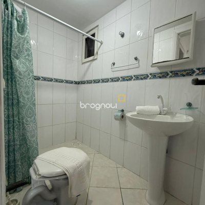 Casa com 502m², 6 quartos (sendo 3 suítes), 4 garagens, no bairro Ingleses em Florianópolis
