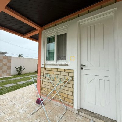 Casa com 502m², 6 quartos (sendo 3 suítes), 4 garagens, no bairro Ingleses em Florianópolis