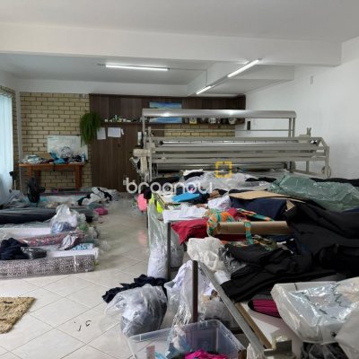 Casa com 502m², 6 quartos (sendo 3 suítes), 4 garagens, no bairro Ingleses em Florianópolis