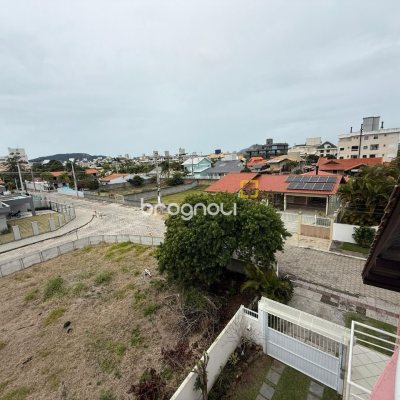 Casa com 502m², 6 quartos (sendo 3 suítes), 4 garagens, no bairro Ingleses em Florianópolis