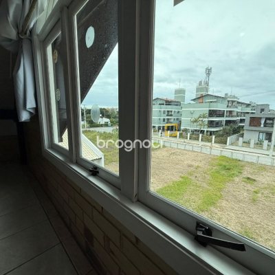 Casa com 502m², 6 quartos (sendo 3 suítes), 4 garagens, no bairro Ingleses em Florianópolis