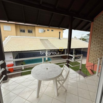 Casa com 502m², 6 quartos (sendo 3 suítes), 4 garagens, no bairro Ingleses em Florianópolis