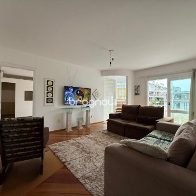 Casa com 502m², 6 quartos (sendo 3 suítes), 4 garagens, no bairro Ingleses em Florianópolis