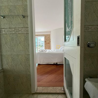 Casa com 502m², 6 quartos (sendo 3 suítes), 4 garagens, no bairro Ingleses em Florianópolis