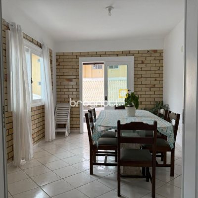 Casa com 502m², 6 quartos (sendo 3 suítes), 4 garagens, no bairro Ingleses em Florianópolis