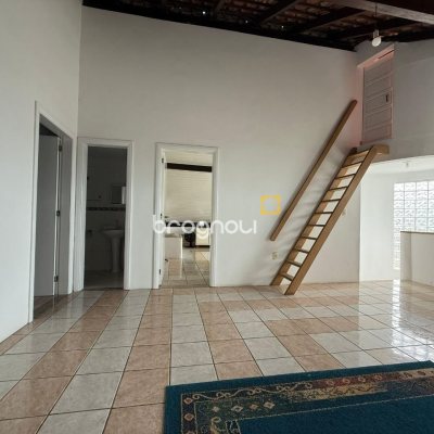 Casa com 502m², 6 quartos (sendo 3 suítes), 4 garagens, no bairro Ingleses em Florianópolis