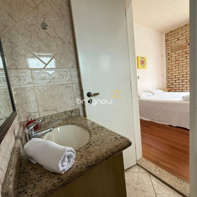Casa com 502m², 6 quartos (sendo 3 suítes), 4 garagens, no bairro Ingleses em Florianópolis