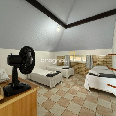 Casa com 502m², 6 quartos (sendo 3 suítes), 4 garagens, no bairro Ingleses em Florianópolis