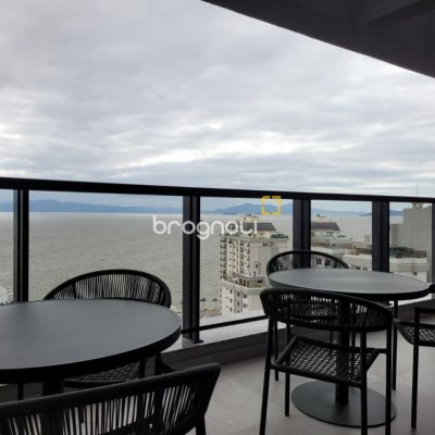 Apartamento com 73m², 2 quartos (sendo 2 suítes), 1 garagem, no bairro Beira Mar Norte em Florianópolis