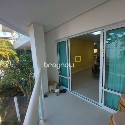 Casa com 475m², 7 quartos (sendo 7 suítes), 8 garagens, no bairro Canasvieiras em Florianópolis