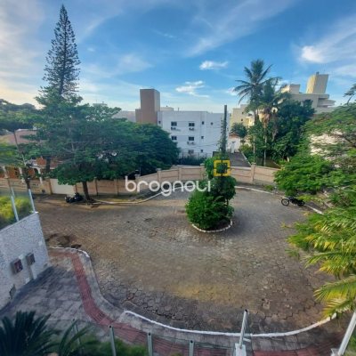 Casa com 475m², 7 quartos (sendo 7 suítes), 8 garagens, no bairro Canasvieiras em Florianópolis