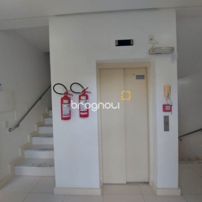 Casa com 475m², 7 quartos (sendo 7 suítes), 8 garagens, no bairro Canasvieiras em Florianópolis