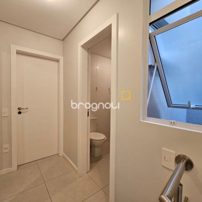 Cobertura com 165m², 5 quartos (sendo 1 suíte), 1 garagem, no bairro Ingleses em Florianópolis