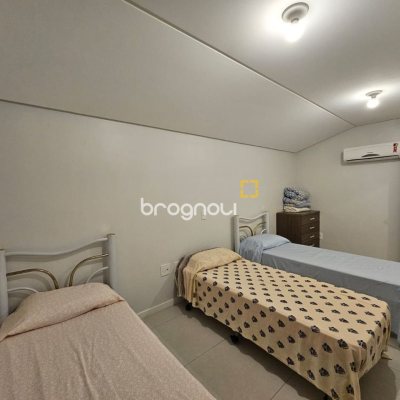 Cobertura com 165m², 5 quartos (sendo 1 suíte), 1 garagem, no bairro Ingleses em Florianópolis