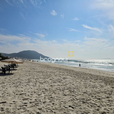 Cobertura com 165m², 5 quartos (sendo 1 suíte), 1 garagem, no bairro Ingleses em Florianópolis