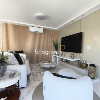 Casa com 200m², 3 quartos (sendo 3 suítes), 2 garagens, no bairro Cachoeira do Bom Jesus em Florianópolis