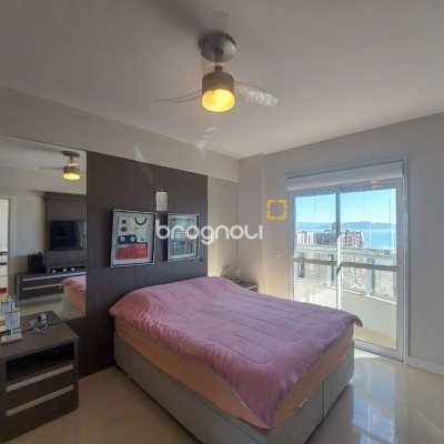 Apartamento com 128m², 3 quartos (sendo 1 suíte), 2 garagens, no bairro Agronômica em Florianópolis