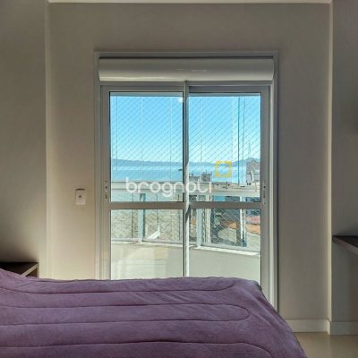 Apartamento com 128m², 3 quartos (sendo 1 suíte), 2 garagens, no bairro Agronômica em Florianópolis