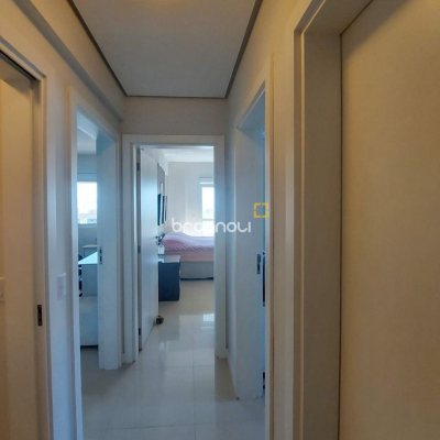Apartamento com 128m², 3 quartos (sendo 1 suíte), 2 garagens, no bairro Agronômica em Florianópolis