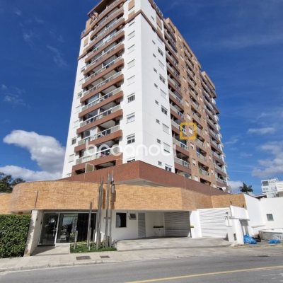 Apartamento com 65m², 2 quartos (sendo 1 suíte), 1 garagem, no bairro Itacorubi em Florianópolis