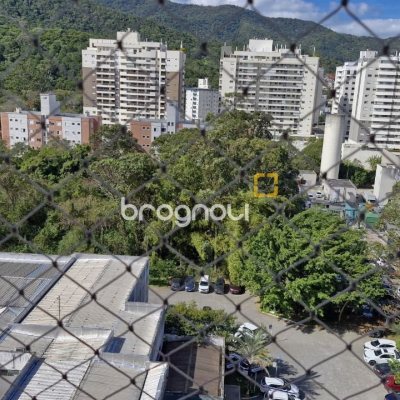 Apartamento com 65m², 2 quartos (sendo 1 suíte), 1 garagem, no bairro Itacorubi em Florianópolis