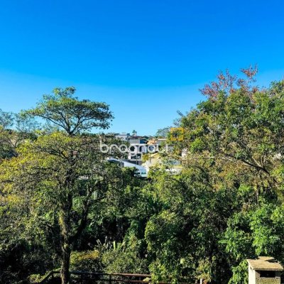 Apartamento com 145m², 3 quartos (sendo 1 suíte), 3 garagens, no bairro Lagoa da Conceição em Florianópolis