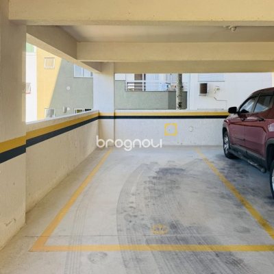 Apartamento com 145m², 3 quartos (sendo 1 suíte), 3 garagens, no bairro Lagoa da Conceição em Florianópolis
