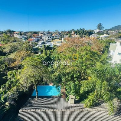 Apartamento com 145m², 3 quartos (sendo 1 suíte), 3 garagens, no bairro Lagoa da Conceição em Florianópolis