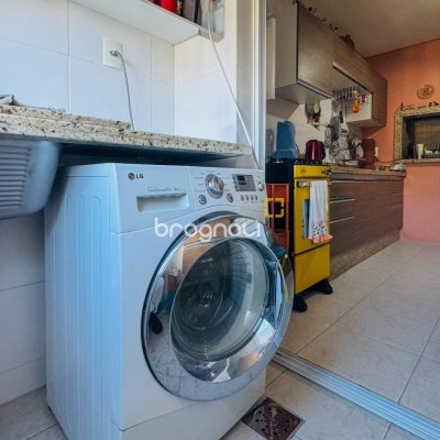 Apartamento com 145m², 3 quartos (sendo 1 suíte), 3 garagens, no bairro Lagoa da Conceição em Florianópolis