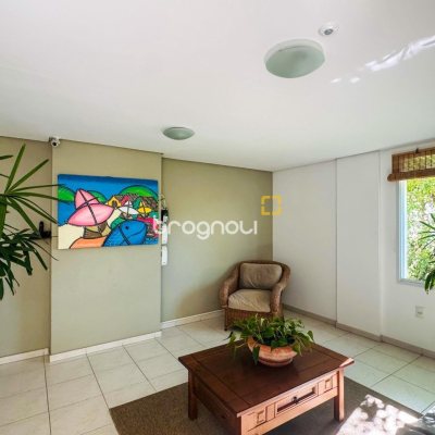 Apartamento com 145m², 3 quartos (sendo 1 suíte), 3 garagens, no bairro Lagoa da Conceição em Florianópolis