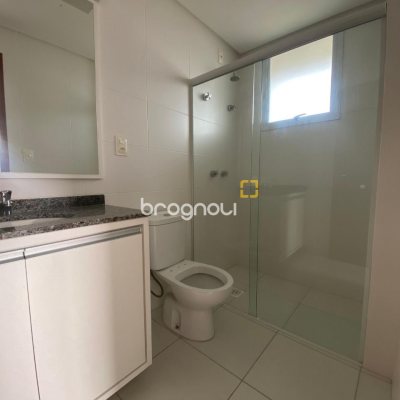 Cobertura com 97m², 3 quartos (sendo 3 suítes), 2 garagens, no bairro Capoeiras em Florianópolis