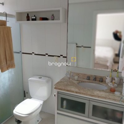 Cobertura com 272m², 4 quartos (sendo 3 suítes), 3 garagens, no bairro Ingleses em Florianópolis