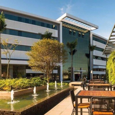 Sala com 51m², no bairro Saco Grande em Florianópolis