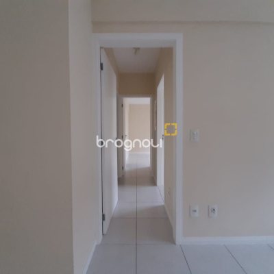 Apartamento com 78m², 2 quartos (sendo 1 suíte), 1 garagem, no bairro Trindade em Florianópolis
