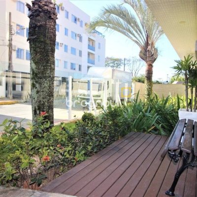 Apartamento com 78m², 2 quartos (sendo 1 suíte), 1 garagem, no bairro Trindade em Florianópolis