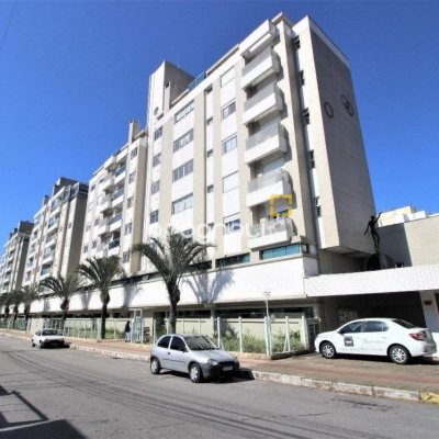Apartamento com 78m², 2 quartos (sendo 1 suíte), 1 garagem, no bairro Trindade em Florianópolis